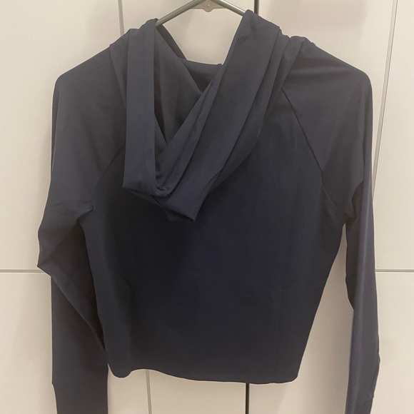 Brand New Fabletics Cropped Hoodie - Picture 3 of 6